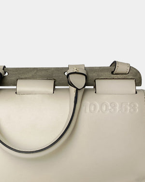 sac à main concrète baguette leather off white