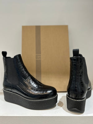 Bottines en cuir croco noir ANNE BLUM